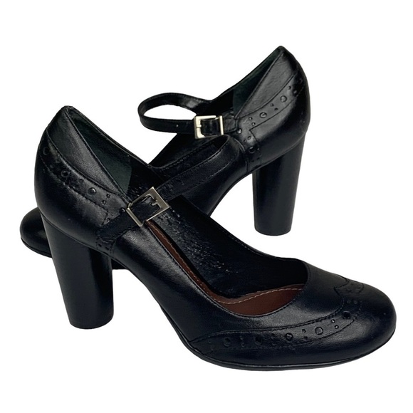 Gianni Bini Black Leather Wing Tip Heels Ankle Strap Dancing Retro Comfort Sz. 6 - Picture 3 of 15